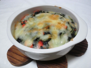 鮭とほうれん草たっぷりのグラタン