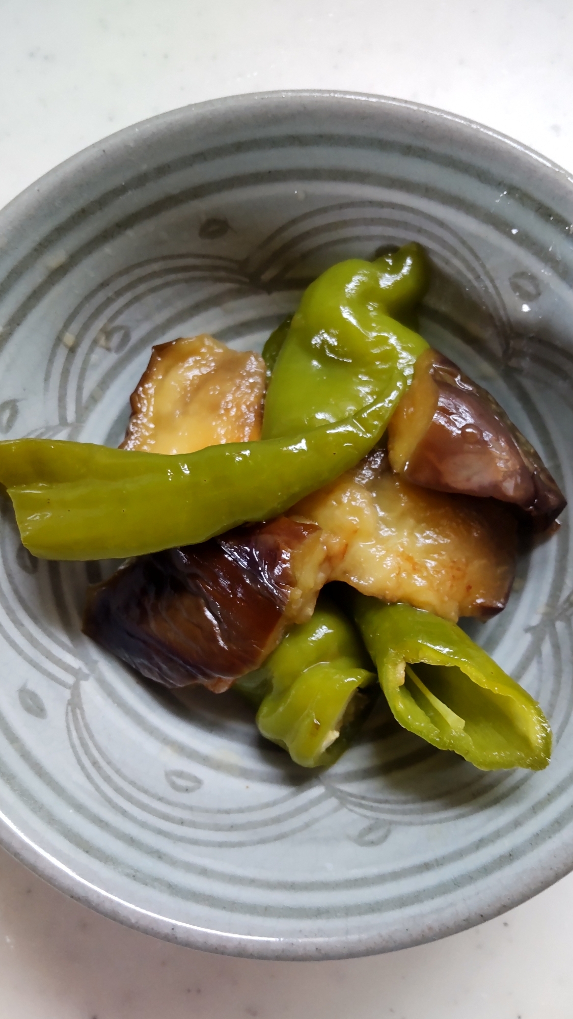 万願寺とうがらしとナスの煮物