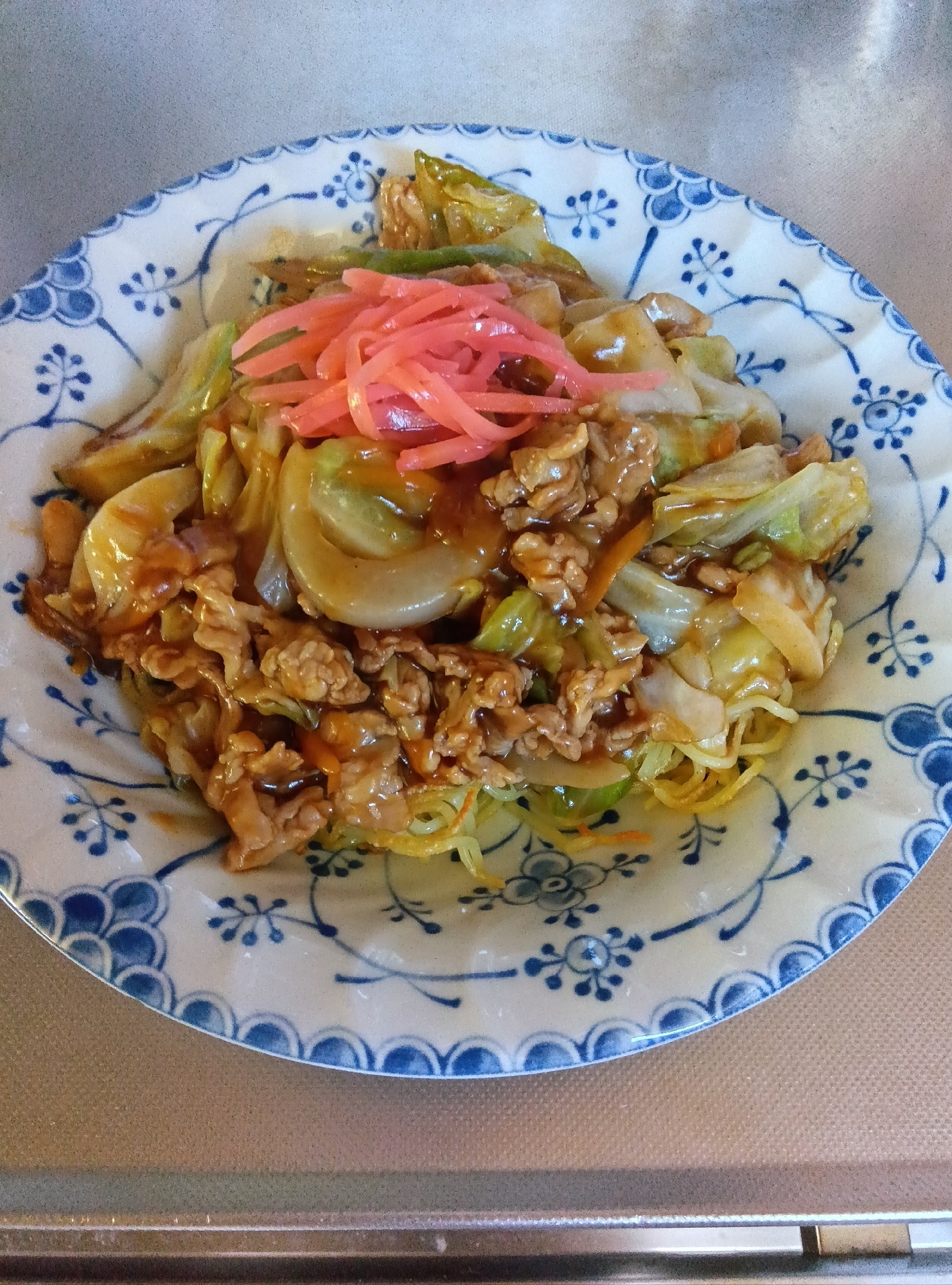 豚こまとキャベツのソース あんかけ焼きそば