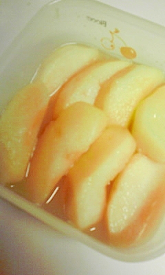 リンゴのグレープフルーツジュース煮