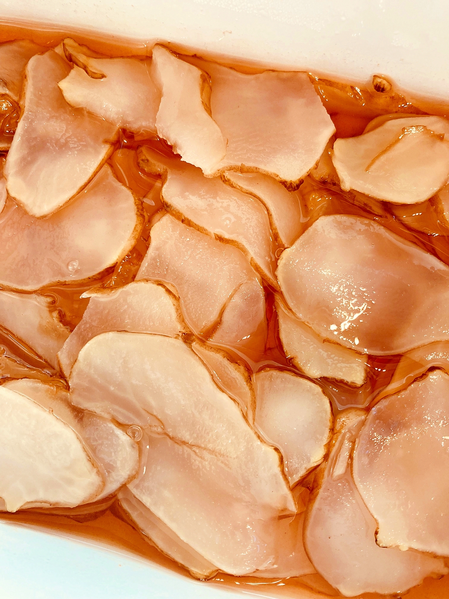 菊芋の赤梅酢漬け