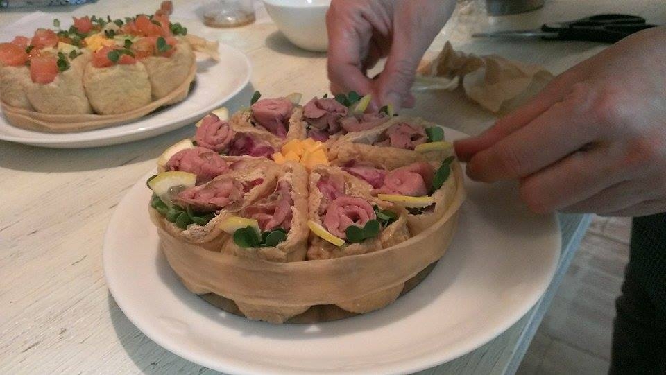 おいなりのお花ケーキ寿司