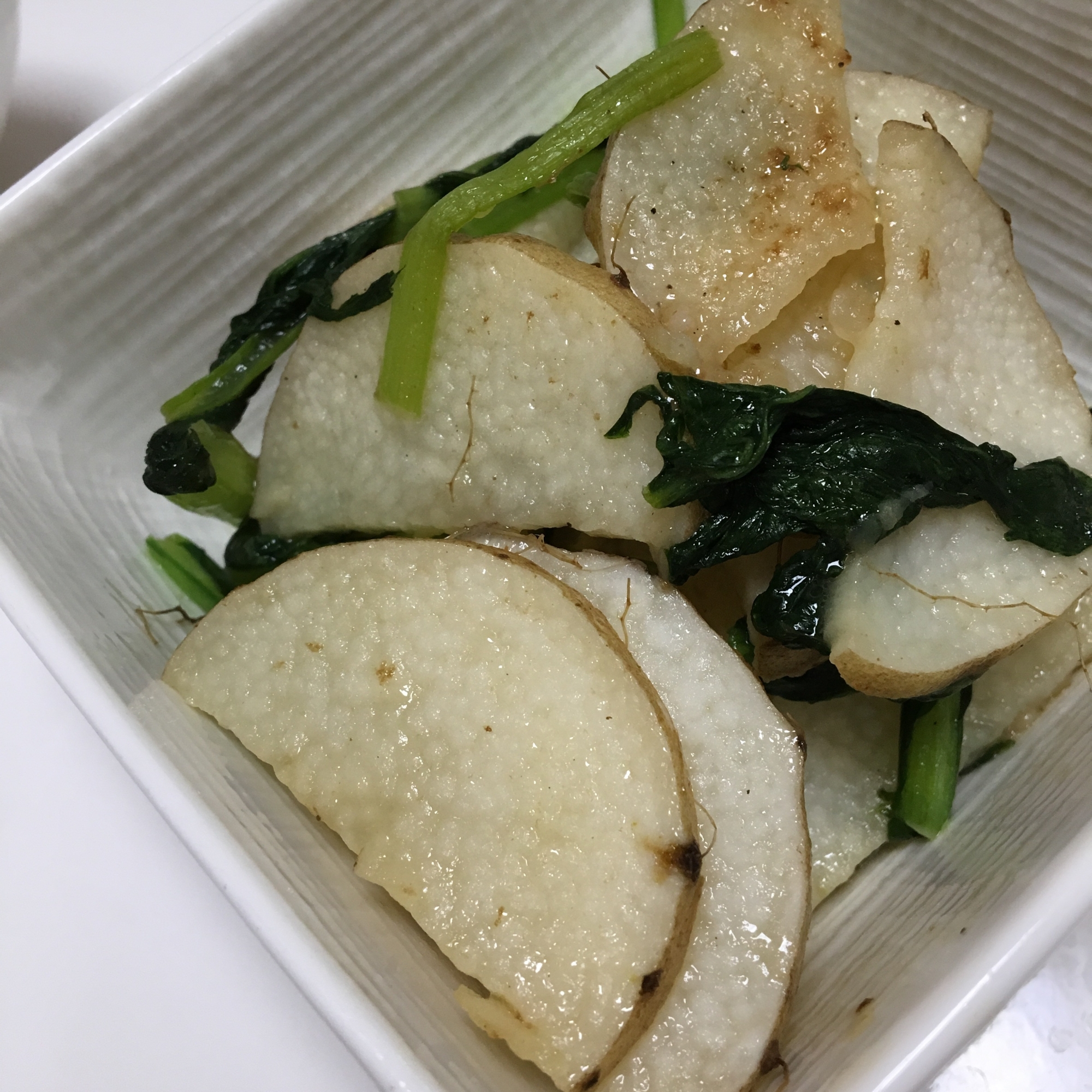 長芋と小松菜の簡単ナンプラー炒め