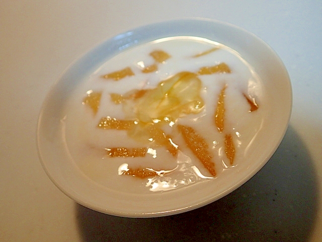 美的に♡　生姜糖と柚子茶のキラキラヨーグルト