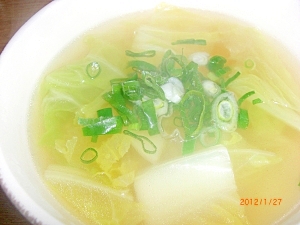 簡単なのに美味しい白菜中華スープ♡