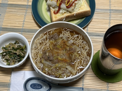 白菜で牛丼　玉葱ない時～