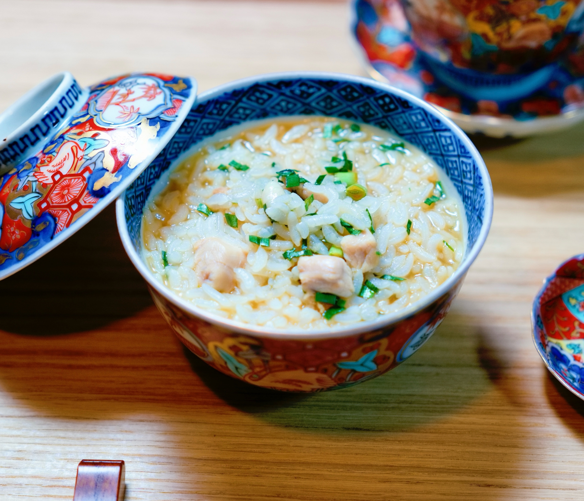 鶏肉のにらしょうゆ雑炊【和食・主食】