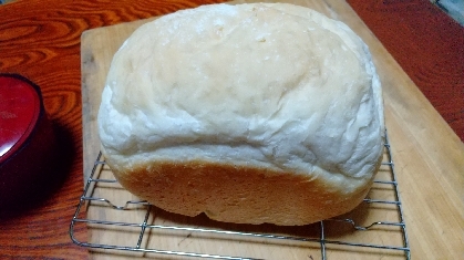 もっちりでフワフワなパンを作ることができました。美味しいレシピをありがとうございます。