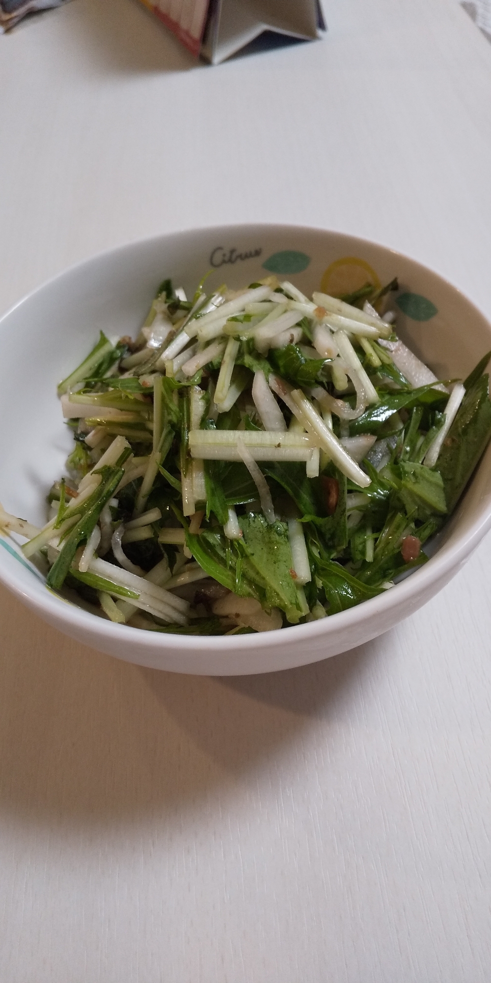 簡単☆さっぱり水菜と大根の梅サラダ