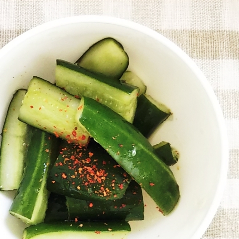 ピリ辛 きゅうりの浅漬け レシピ 作り方 By ままずく 楽天レシピ ピリ辛 きゅうりの浅漬け レシピ 作り方 By ままずく 楽天レシピ