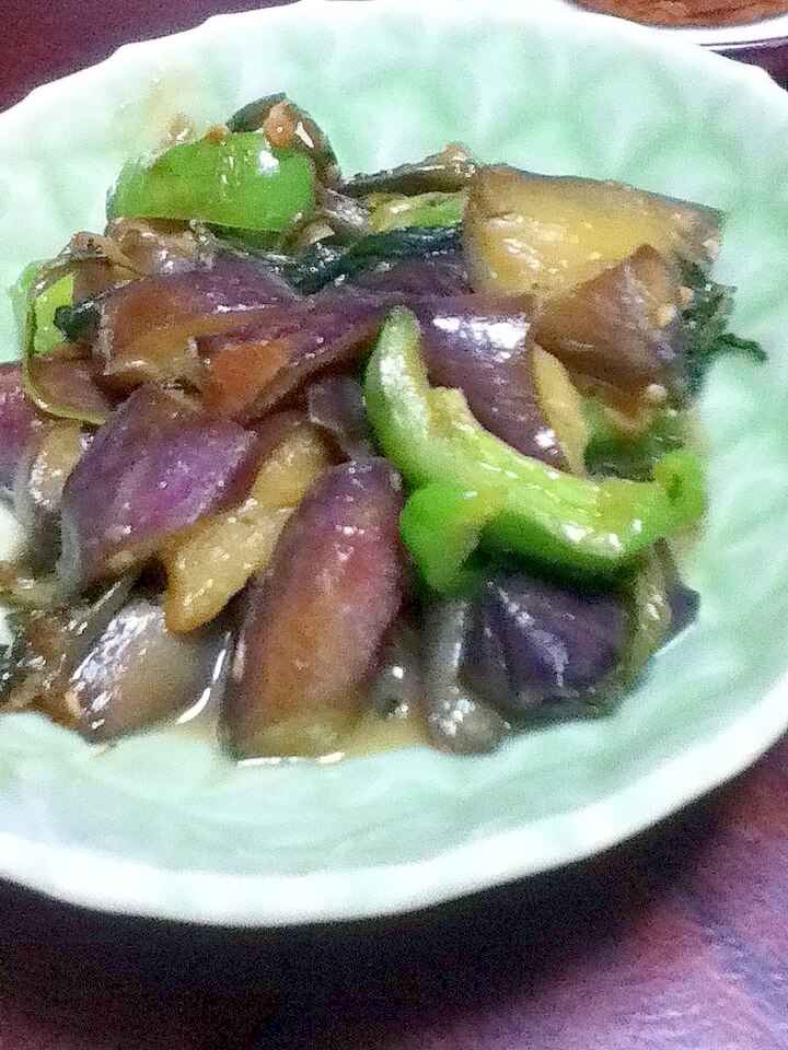 ナスとピーマンと空芯菜の麺つゆ炒め【あり合わせ】 レシピ・作り方 by 