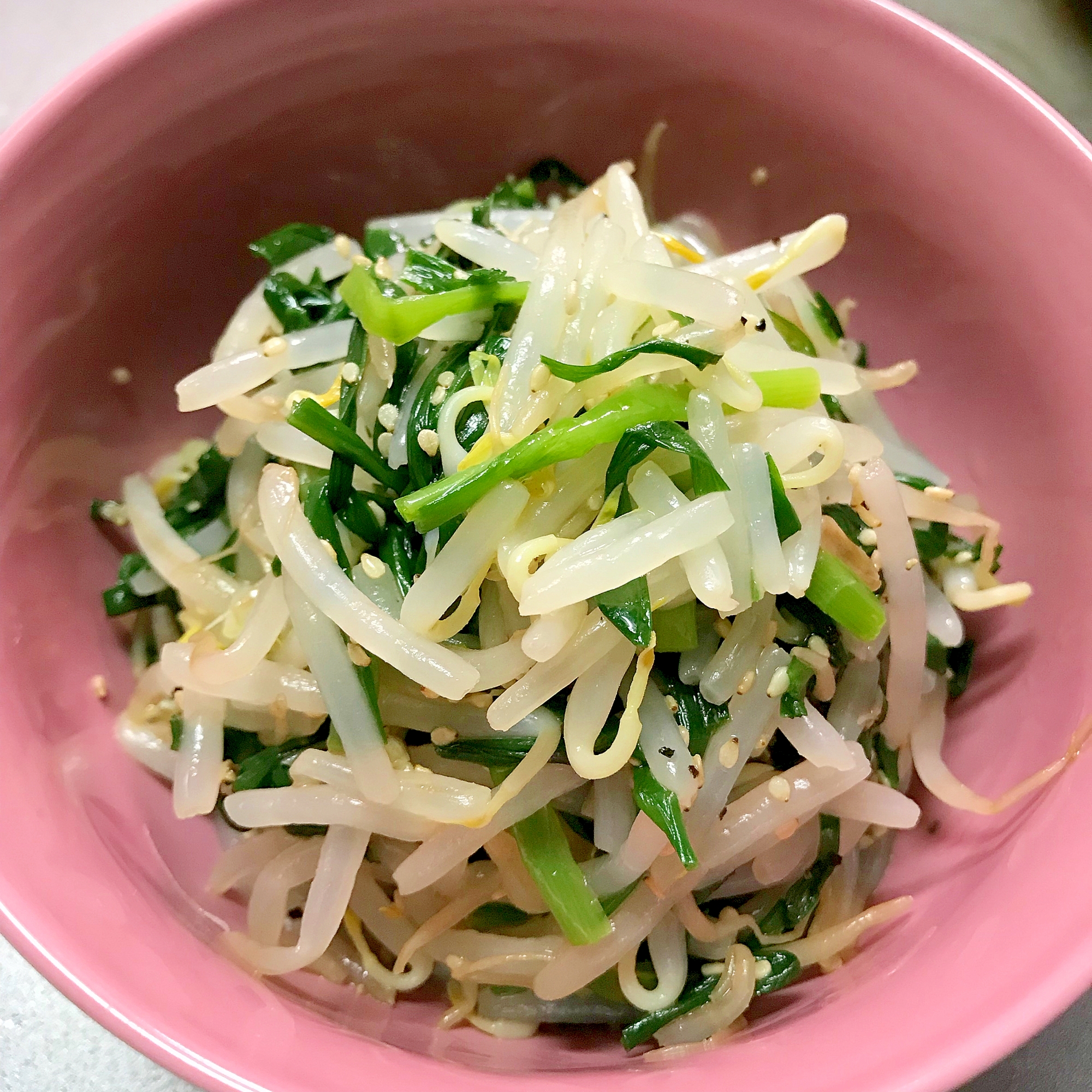 シャキシャキ 手軽で簡単 ニラともやしのナムル レシピ 作り方 By Aruhi 楽天レシピ シャキシャキ 手軽で簡単 ニラともやしのナムル レシピ 作り方 By Aruhi 楽天レシピ