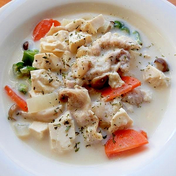 乳製品アレルギーでも❤豆腐と豆乳のポークシチュー♪