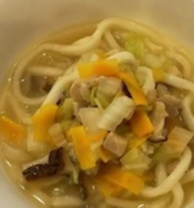 ♢白菜と鶏肉の煮込みうどん♢