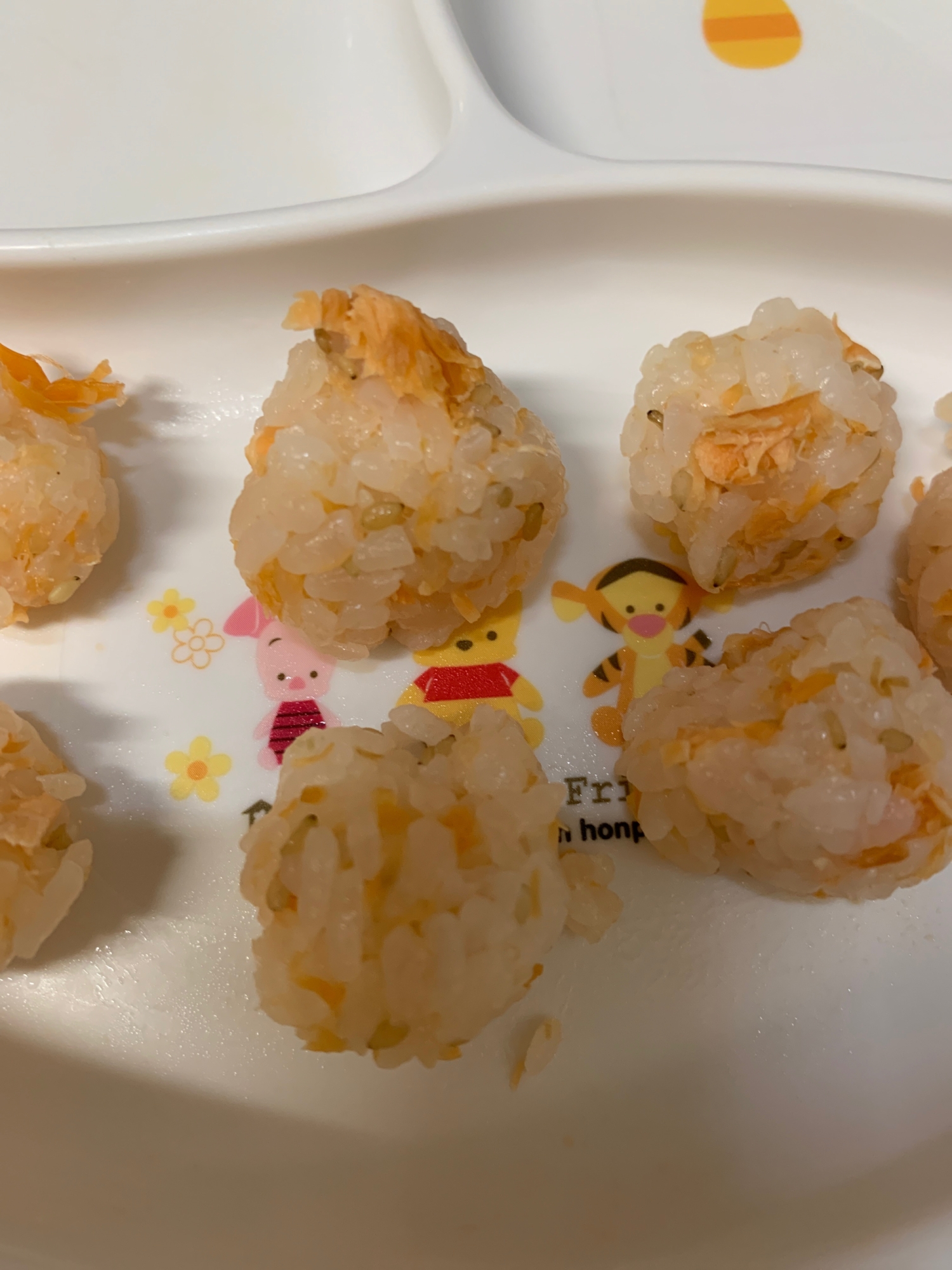 幼児食★鮭とチーズのおにぎり