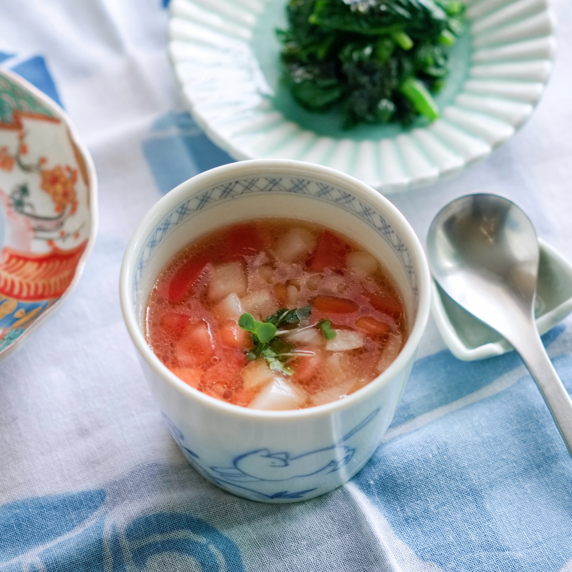 トマトと新玉ねぎの和風冷製スープ【和食・汁物】