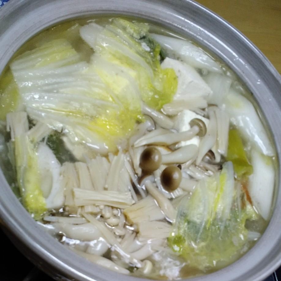 鶏肉と豚肉の水炊き