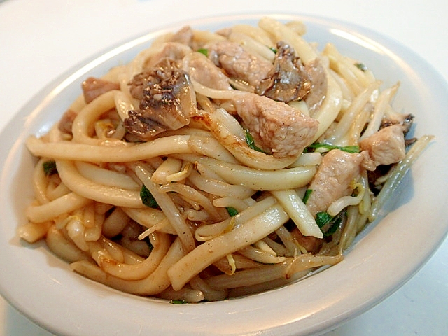 ソ一ス風味　具だくさん焼き饂飩