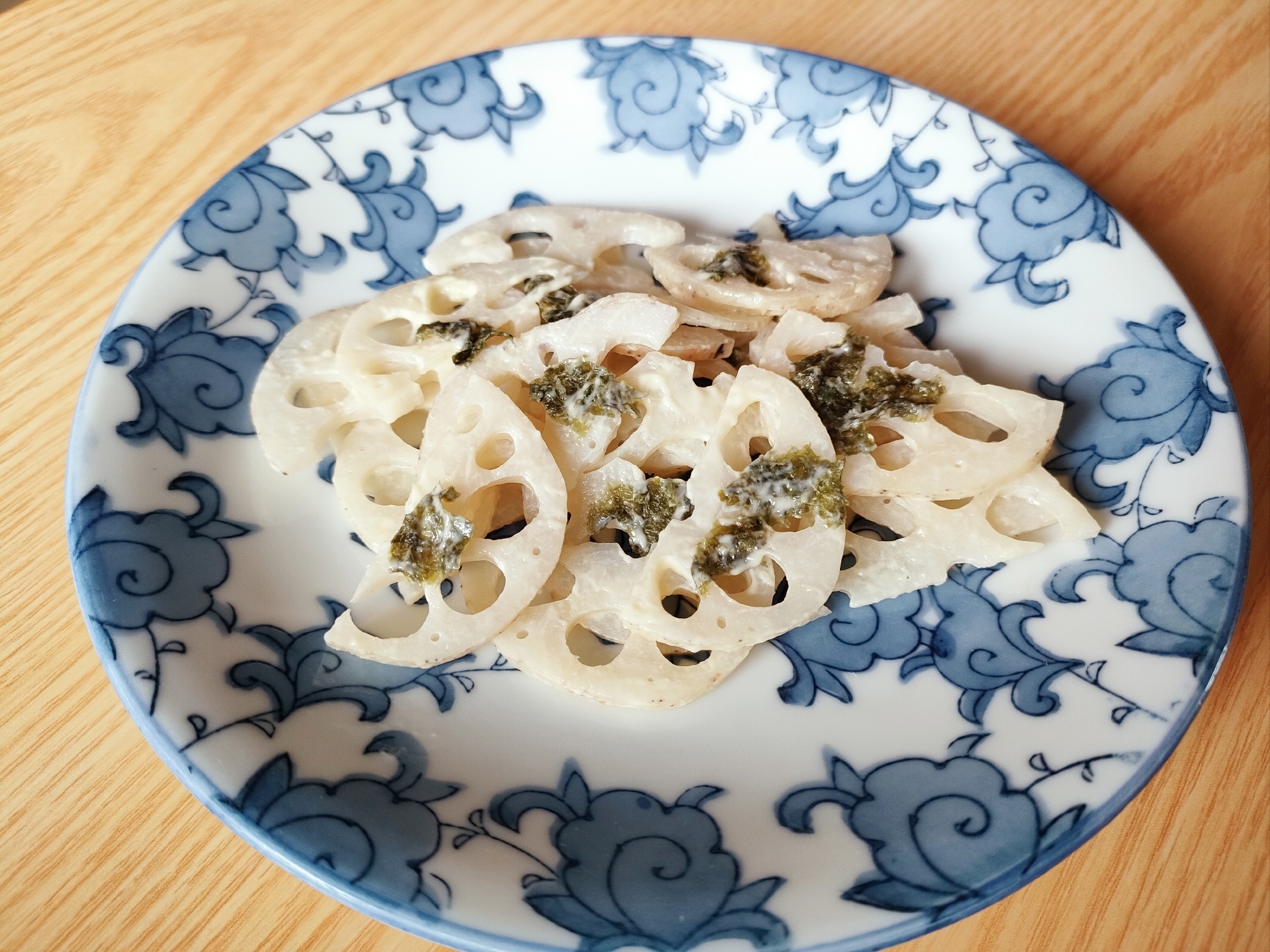 れんこんと海苔のわさびマヨサラダ