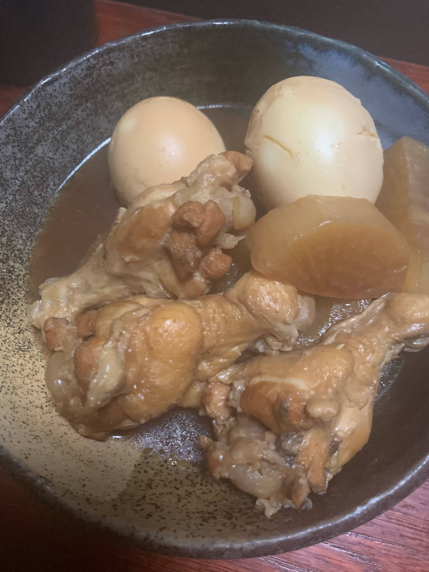 鶏手羽元と大根と卵の酢醤油煮