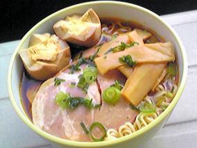 暑い夏の日は、汗をかかずに冷たいラーメン