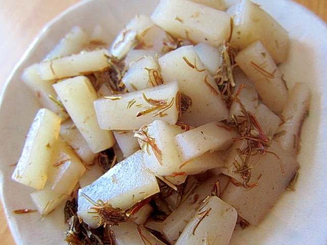納豆昆布と生芋蒟蒻煮