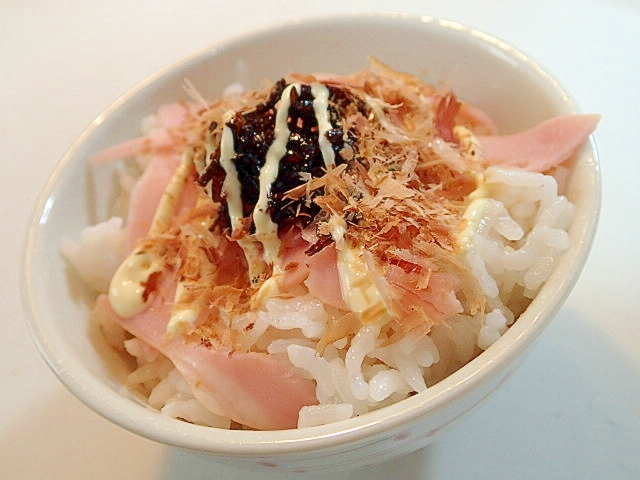 麺つゆ/マヨで　ロースハムと昆布佃煮のご飯