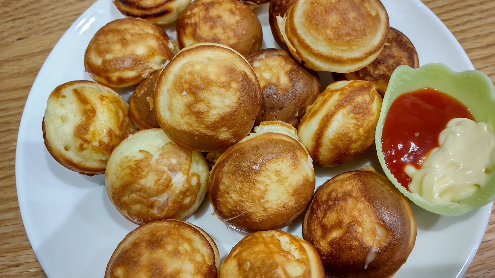 たこ焼き器でホットケーキボール レシピ 作り方 By もみ 楽天レシピ たこ焼き器でホットケーキボール レシピ 作り方 By もみ 楽天レシピ