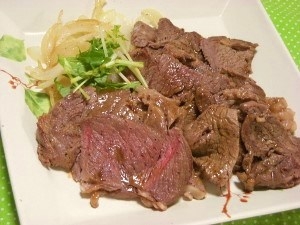 急な来客でも簡単に美味しく焼けて喜ばれました♪硬い肉なのに軟らかく頂くことができ、これからは焼き加減にも迷わず作れること間違いなしです。