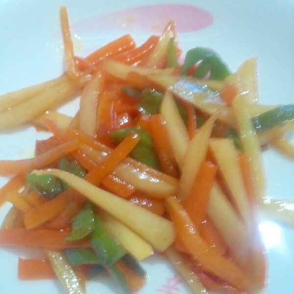 じゃがいもとピーマンと人参のオイスターソース炒め レシピ 作り方 By さとmin 楽天レシピ じゃがいもとピーマンと人参のオイスターソース炒め レシピ 作り方 By さとmin 楽天レシピ