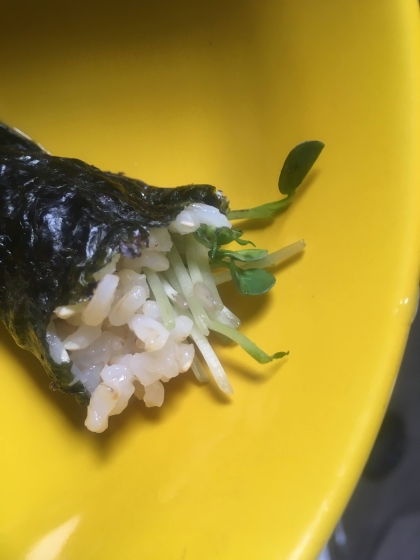 玄米でシーチキン手巻き寿司