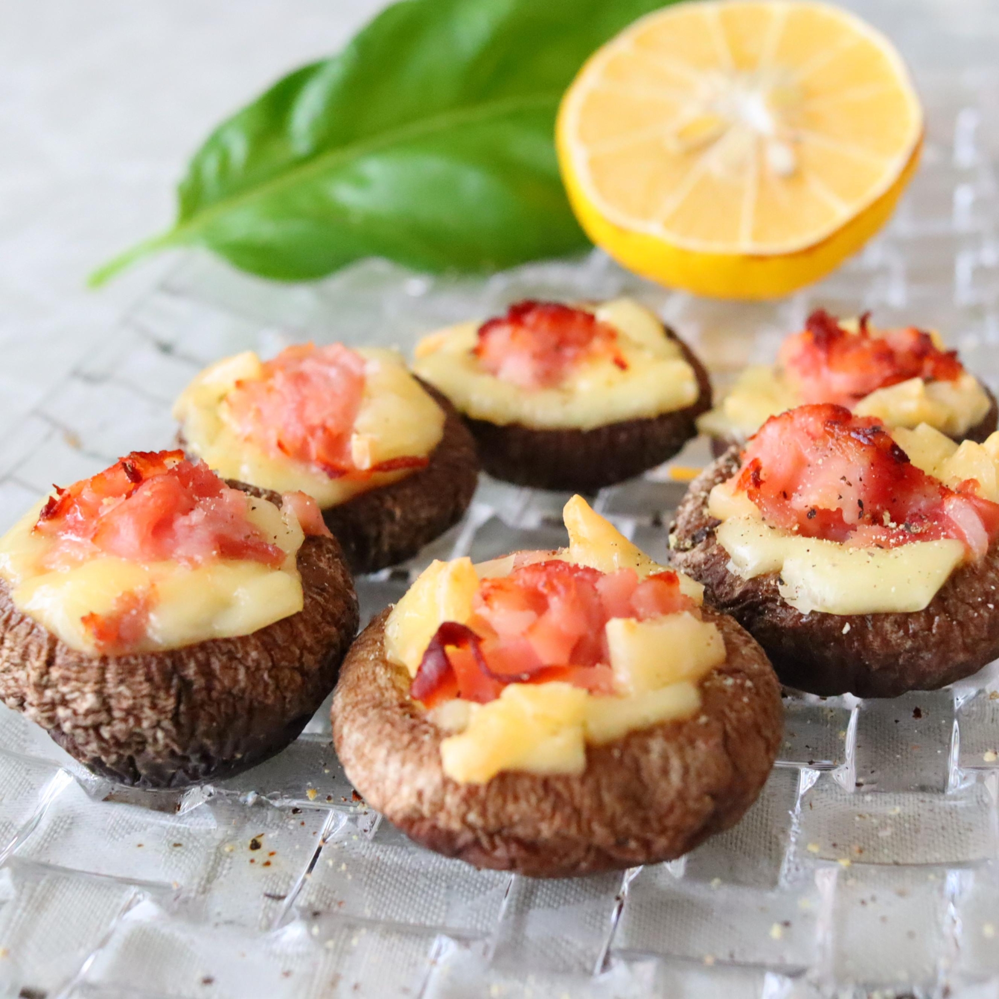 椎茸のベーコン&チーズ焼き