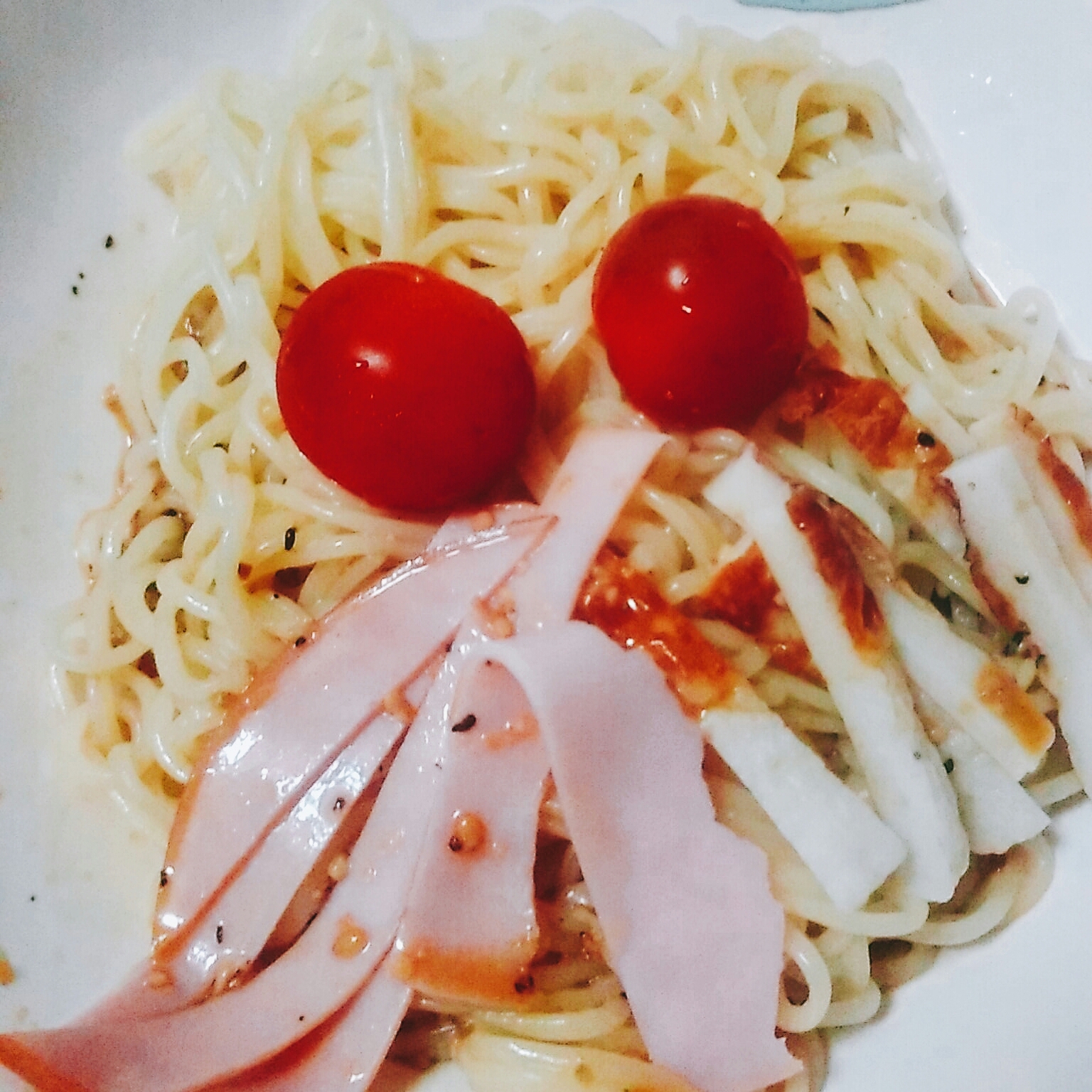 しょうゆベースをゴマだれに！冷やし中華