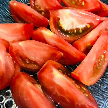 冷やして美味しい☆トマトのマリネ