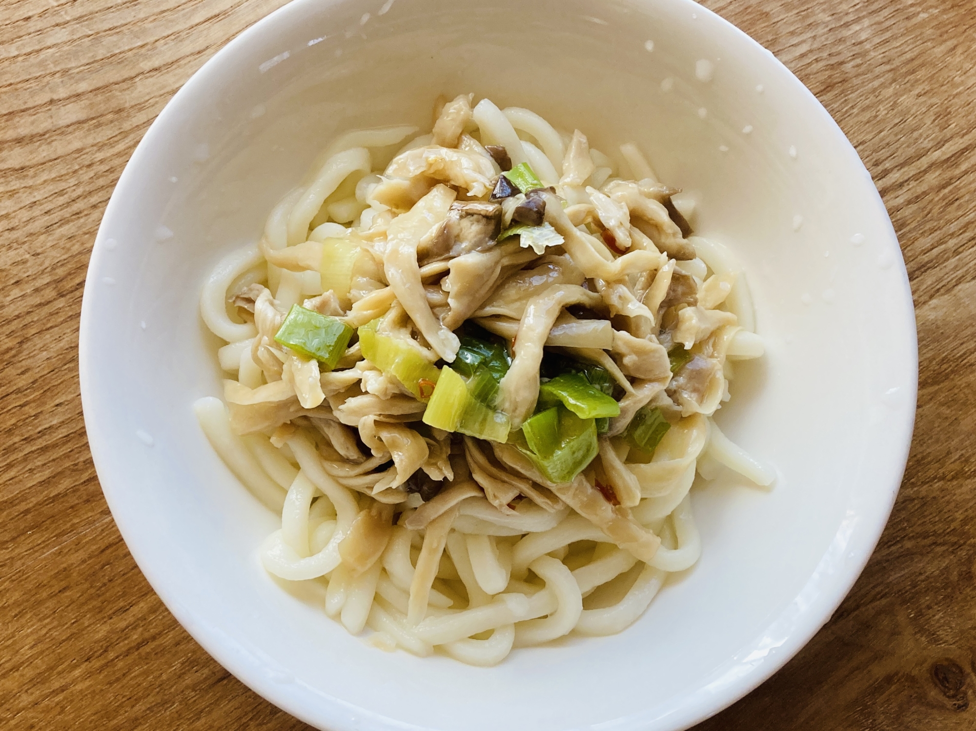 エリンギとネギのぶっかけうどん