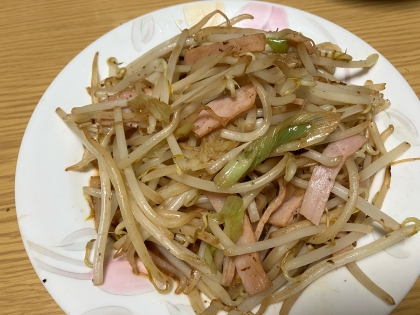 食べ過ぎ要注意！豚肉ともやしと辛子高菜の重ね蒸し