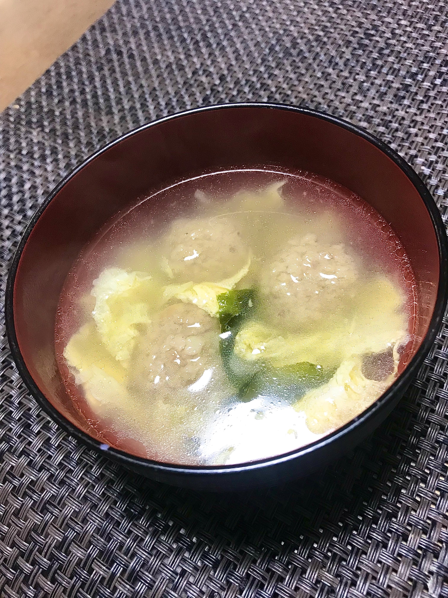 鶏団子の入った中華風玉子スープ❗️