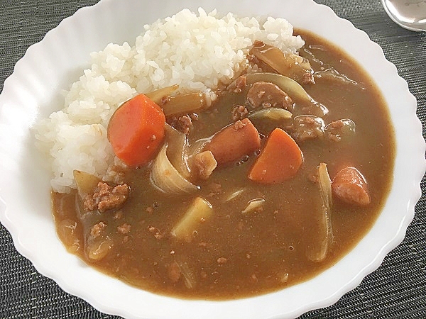 ウィンナーとひき肉のシチューカレー