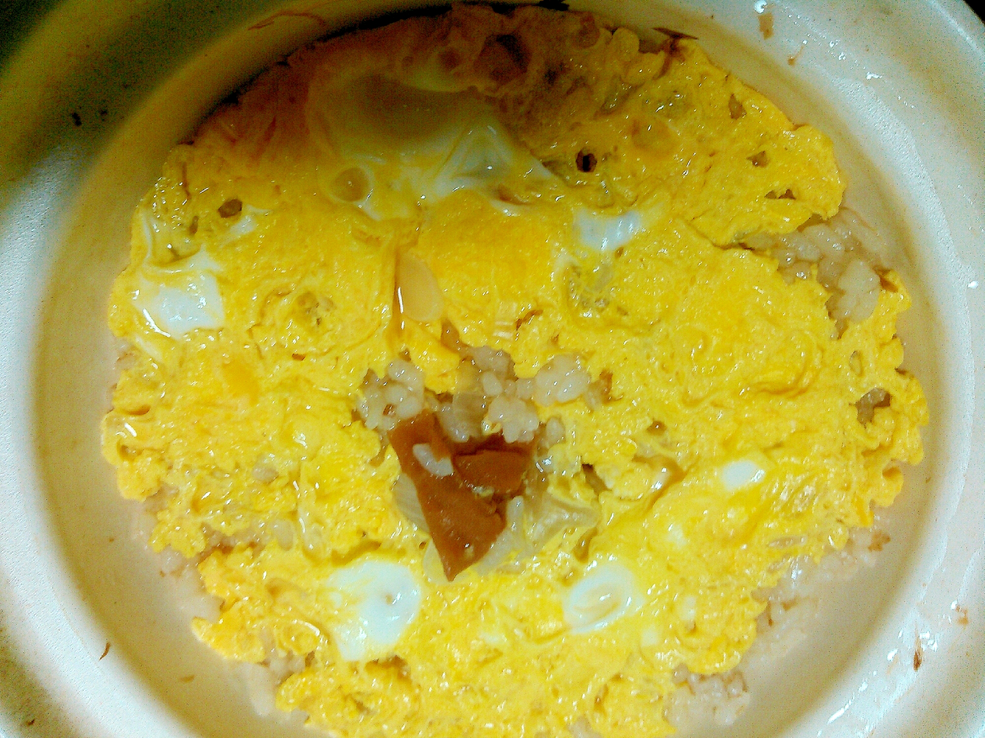 梅干し入り卵とじ土鍋ご飯