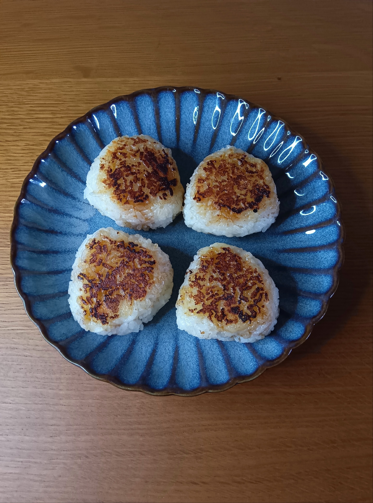 もちチーズ焼きおにぎり