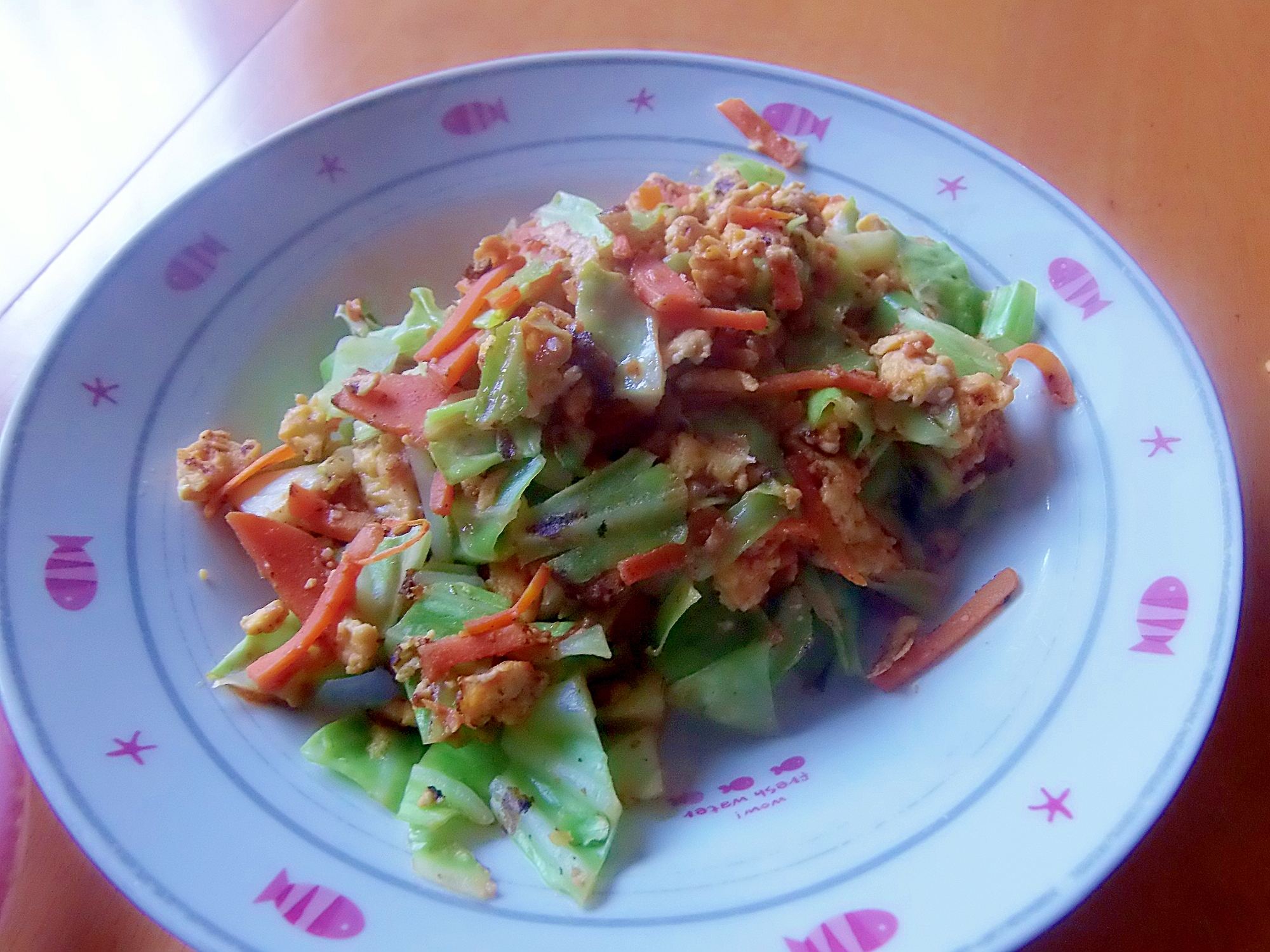 野菜と卵の味噌ケチャ炒め