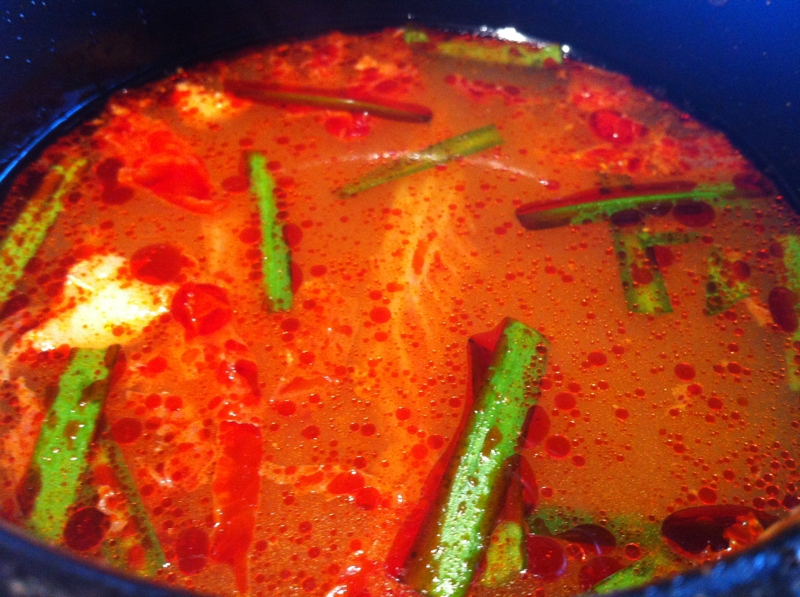 韓国風！にらと春雨のピリ辛スープ