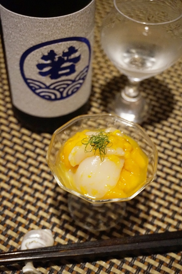 ワインに日本酒に、ホタテのマンゴーマリネ