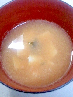 豆腐の豆乳トマト味噌汁