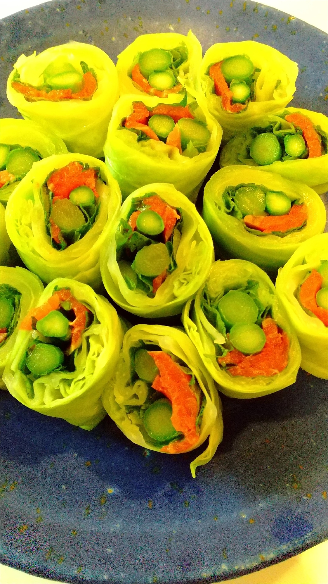 簡単!!巻き巻きキャベツサラダ