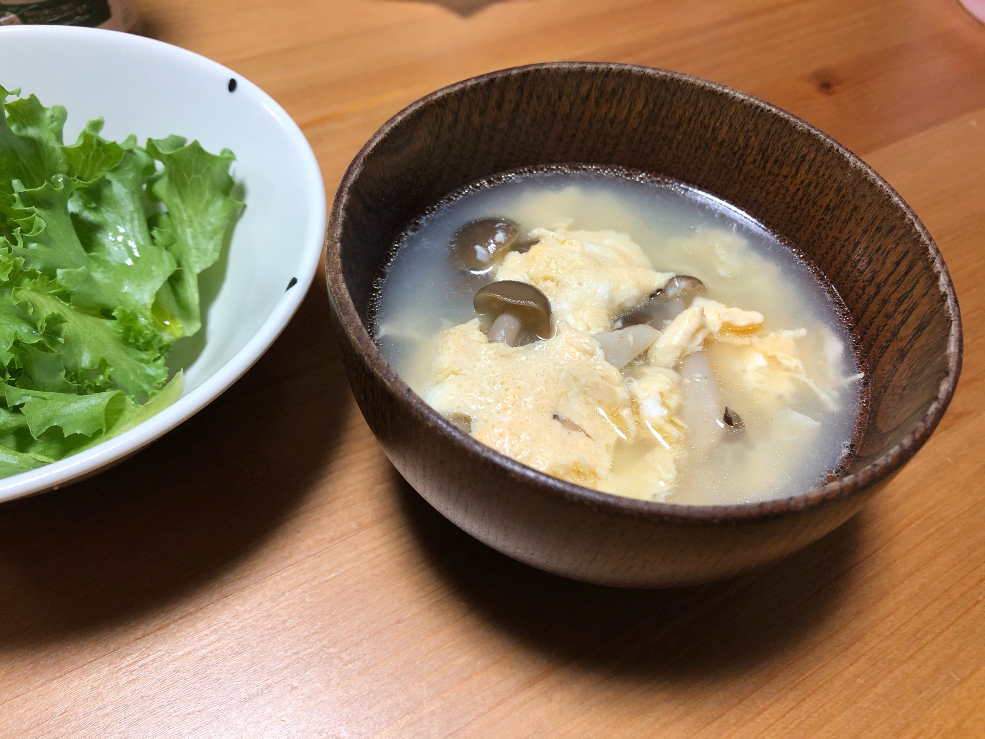 簡単！ぶなしめじと卵の中華スープ