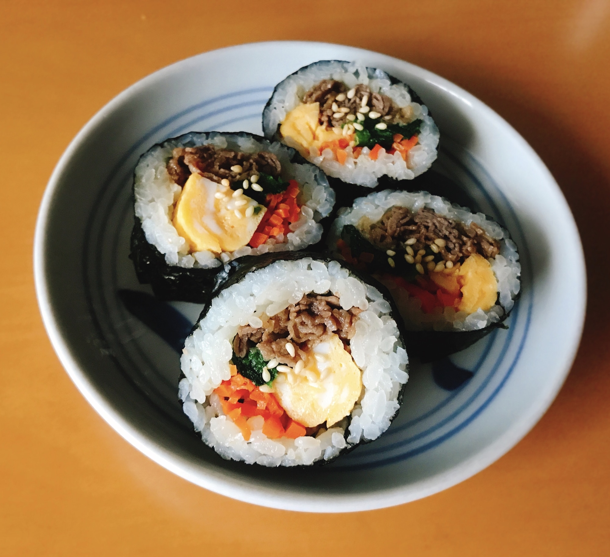 手巻き寿司用の海苔で作る！ごま油香る牛肉のり巻き