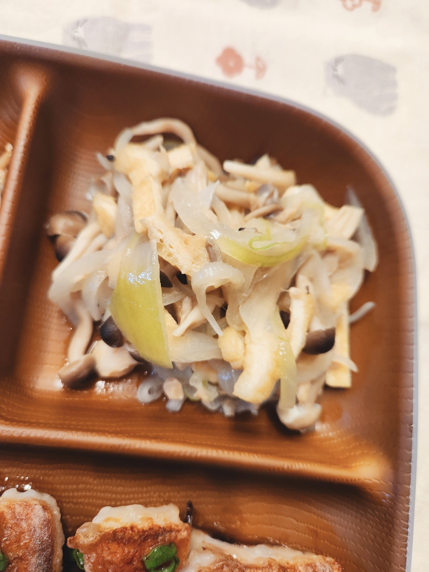 【おかず】レンチン しめじと玉ねぎのツナ煮