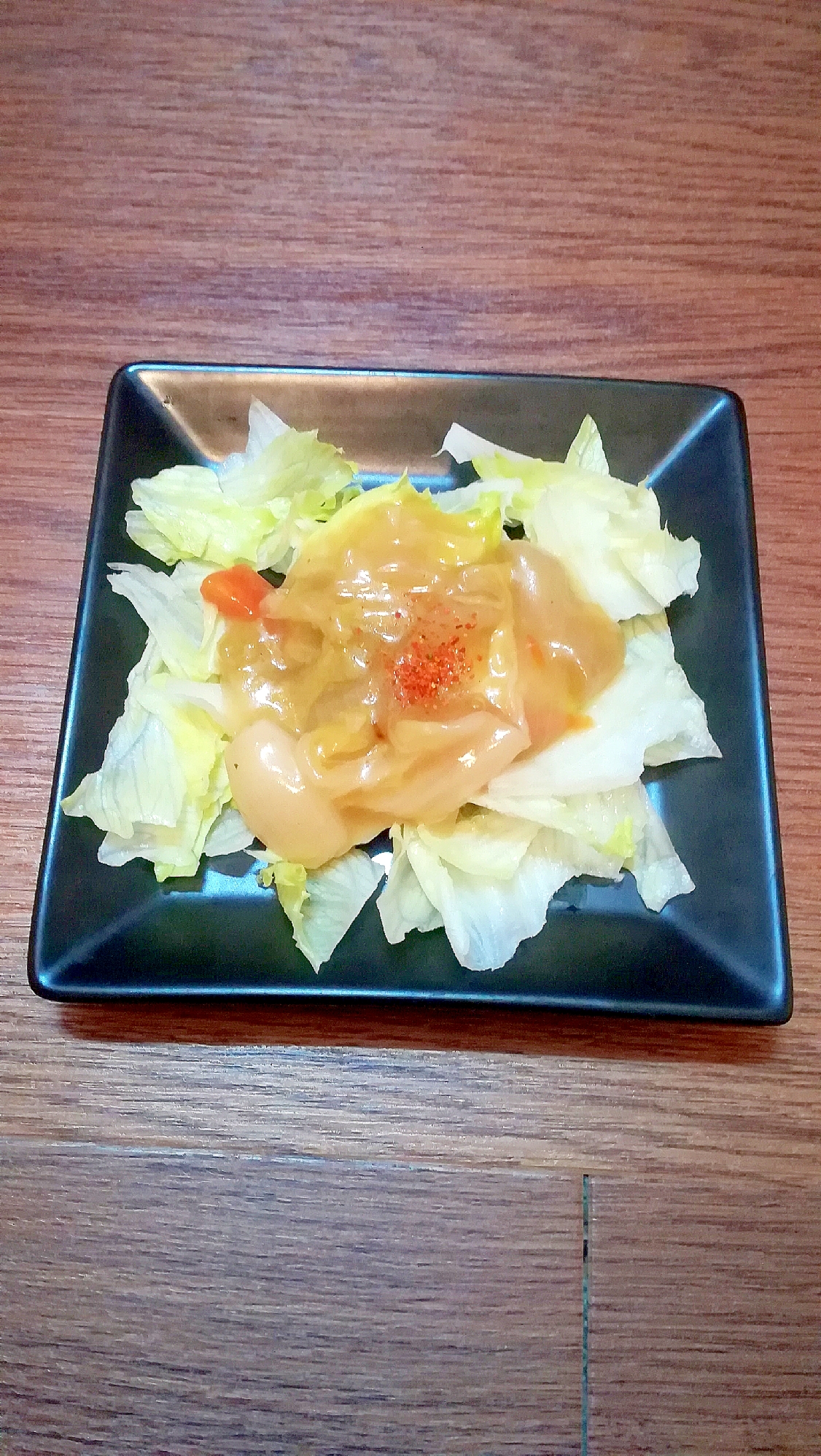 レタスと白菜とにんじんの中華あんサラダ