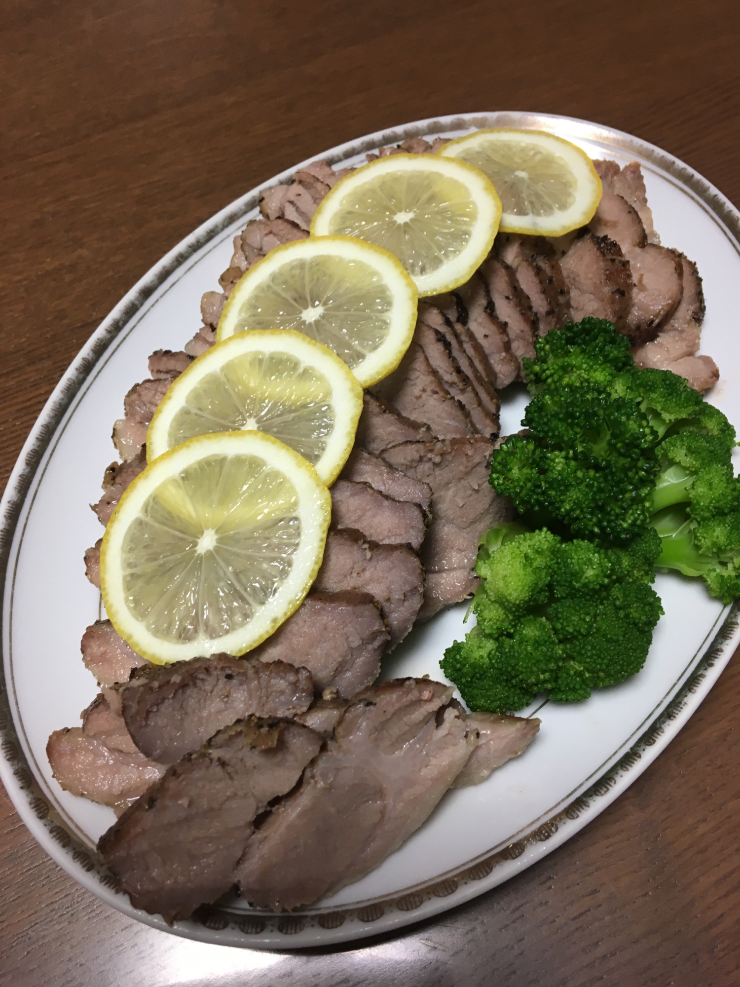 お正月焼き豚レモンのせ